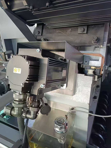 高精度圓鋸機細節圖