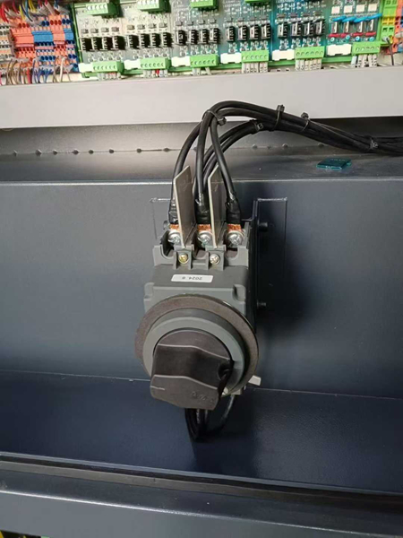 高精度圓鋸機細節圖